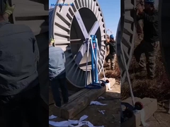 US Currency 3T Hydraulic Cable Pay-off Stand for Cable Manual Screw Pulling Construction