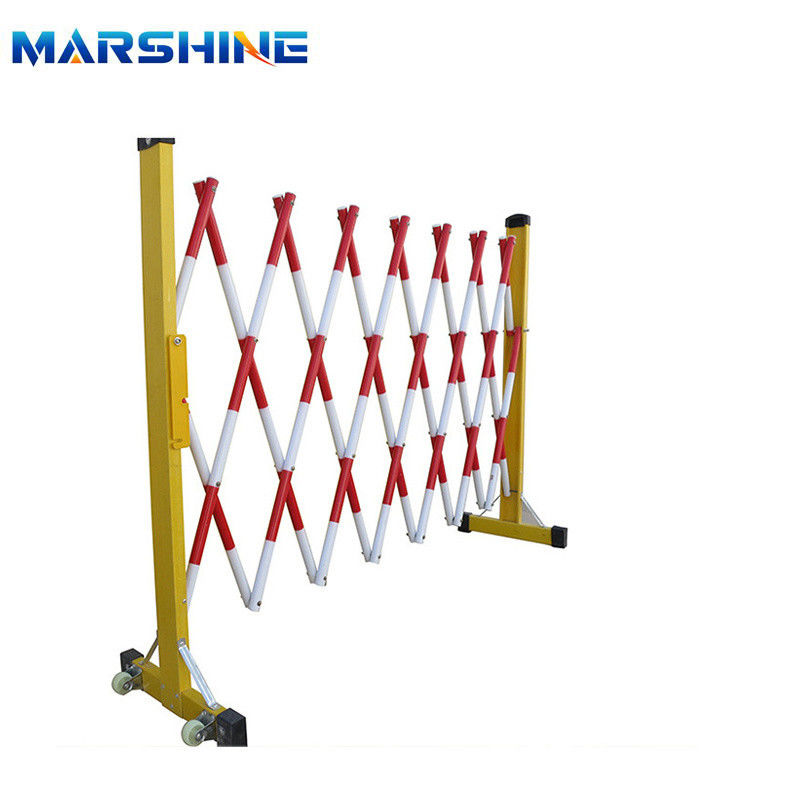 Road Isolation Retractable Fence With 0.3-3.2m Width Adjustable ...